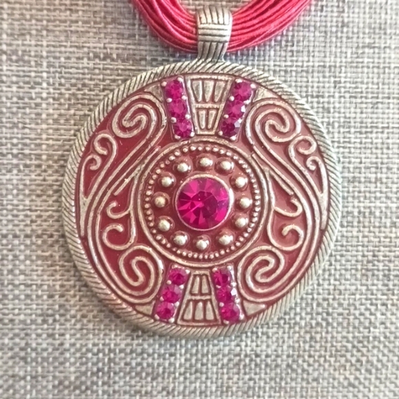 Boho Coral and Red Medallion Necklace - Pre-loved (17"-20") - Picture 3 of 5